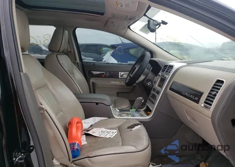 2009 Lincoln Mkx z USA, uszkodzony, nr VIN 2LMDU88C29BJ06920